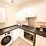 2 Bedroom Apartment In Se13
