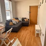 2 Bedroom Apartment In Se13