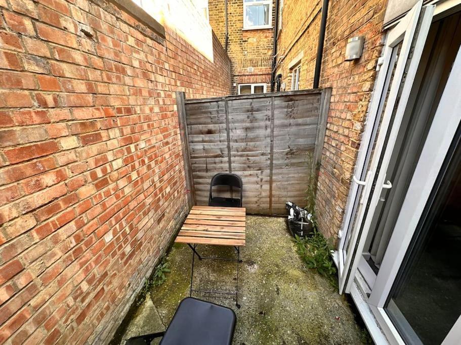 2 Bedroom In Se13 Appartamento *